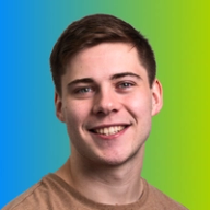 Aidan MacMillan 2025 headshot gradient