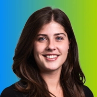 Katya Zeisig 2025 headshot gradient