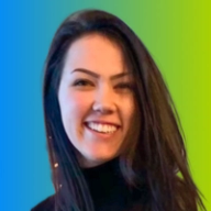 Maya De-Vreeze 2026 headshot gradient