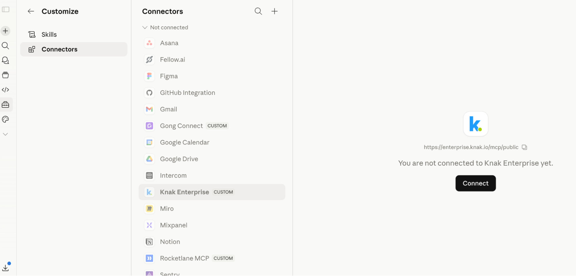 Claude Customize → Connectors → Knak Enterprise listing, with Connect button visible