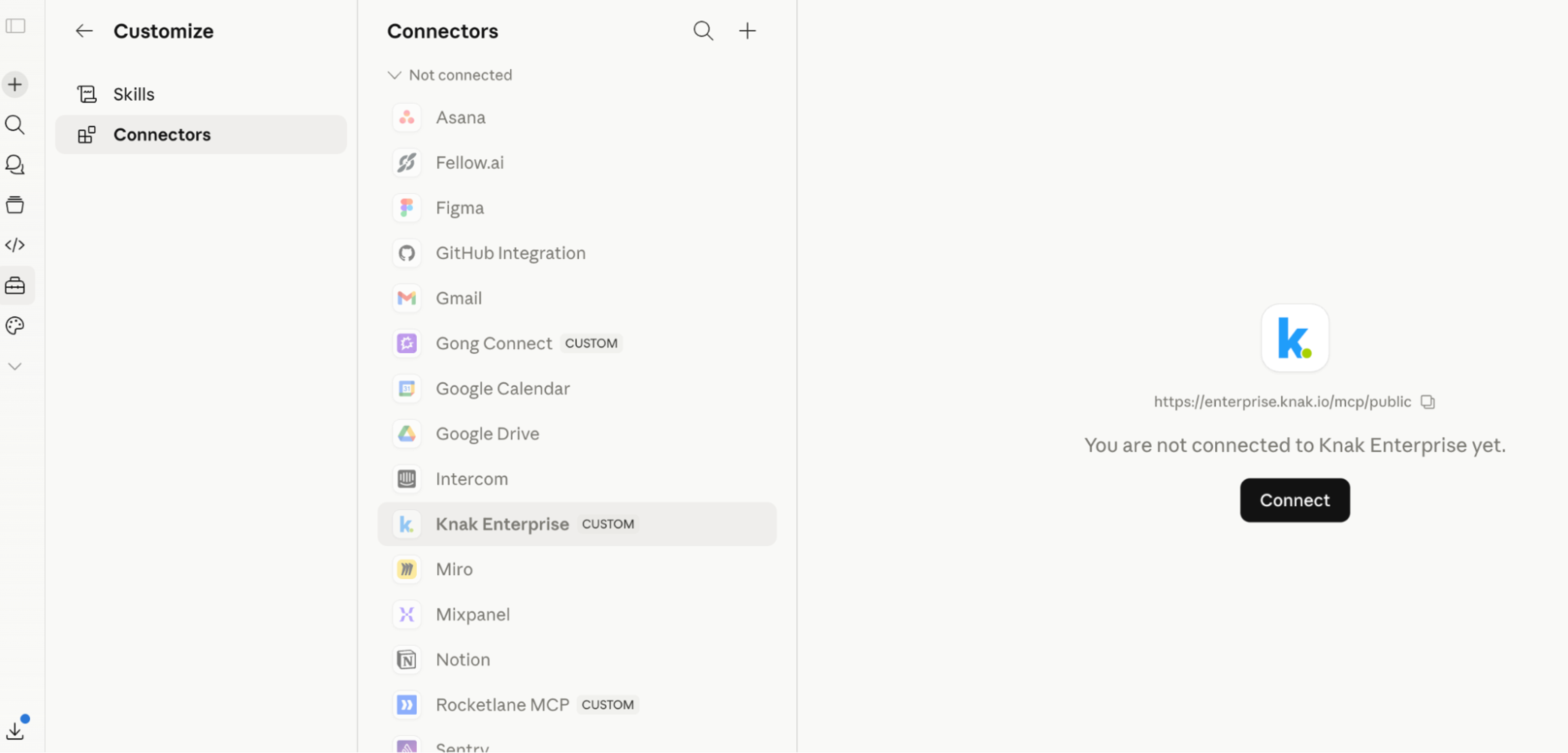 Claude Customize → Connectors → Knak Enterprise listing, with Connect button visible