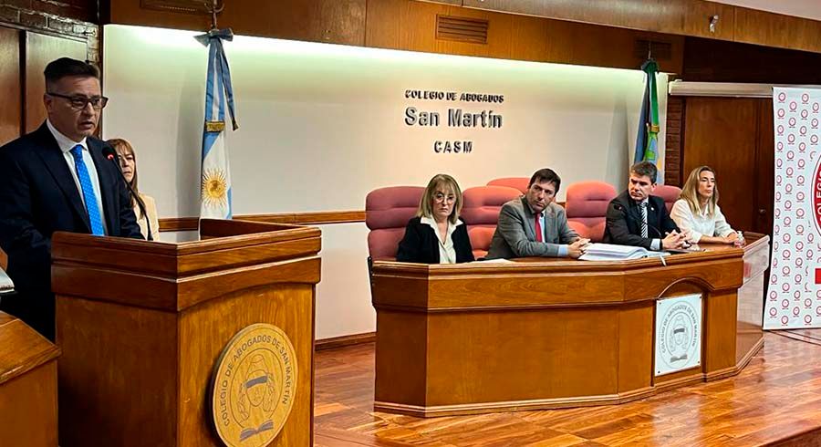 Vilaplana: ''A todos los ciudadanos nos concierne trabajar por una sociedad más justa''