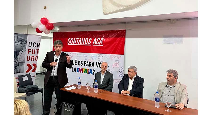 ''Hablemos de seguridad'' - Disertación en el local de ''UCR - Adelante San Martín''