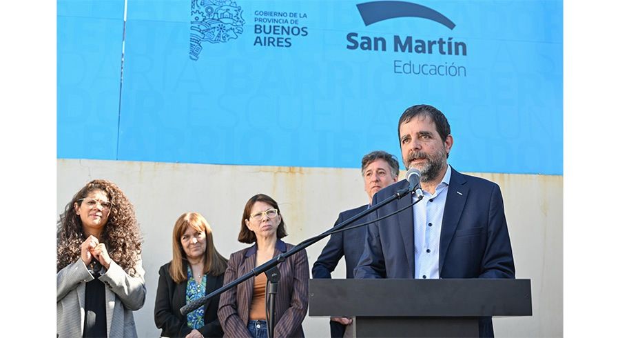 Moreira y Kicillof inauguraron la primera Escuela Secundaria de Barrio Libertador