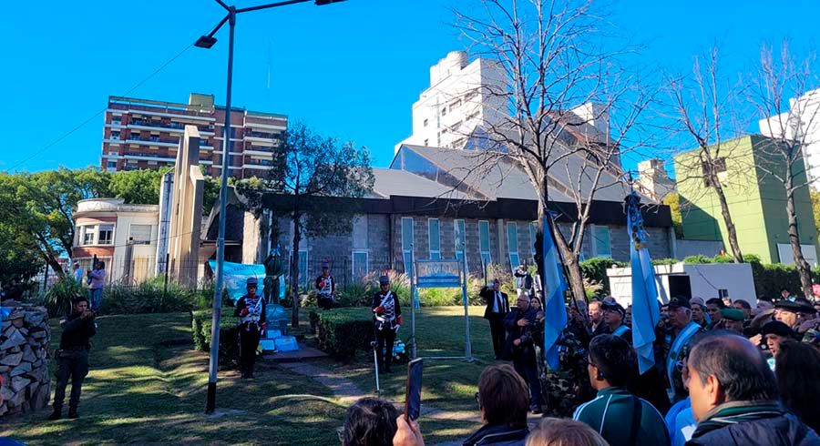 Homenaje por el día del Veterano y los Caídos en Malvinas