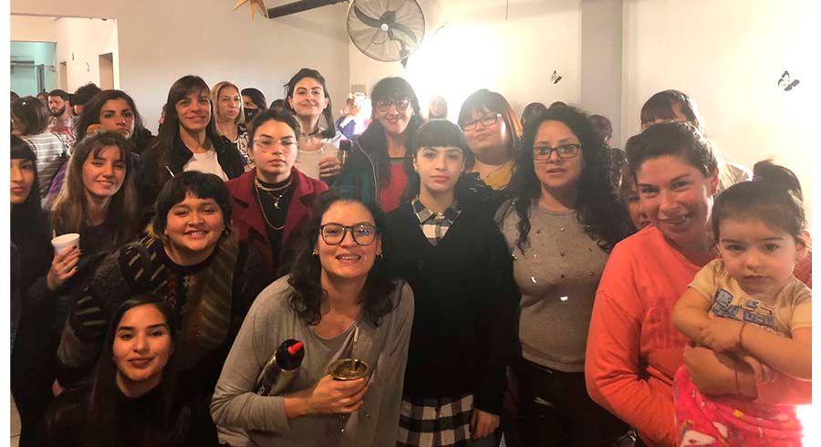 Plenario de Mujeres FR: ''Seamos parte de las que escribamos la historia''