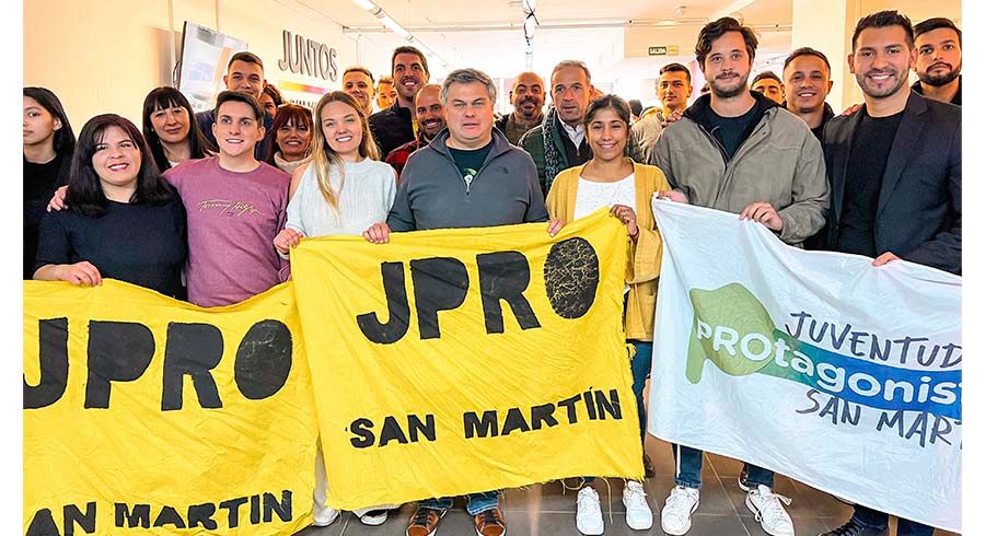 López Medrano: ''El rol de la juventud es central''