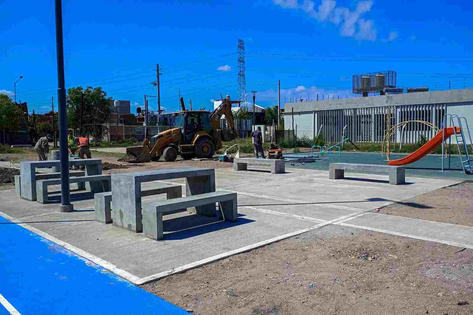 Más obras para los vecinos  en el Parque Escuela Costa Esperanza