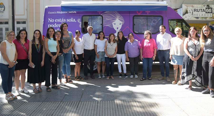 Ayelén Mazzina visitó San Martín y recorrió junto a Moreira dispositivos locales de asistencia integral ante situaciones de violencia de género
