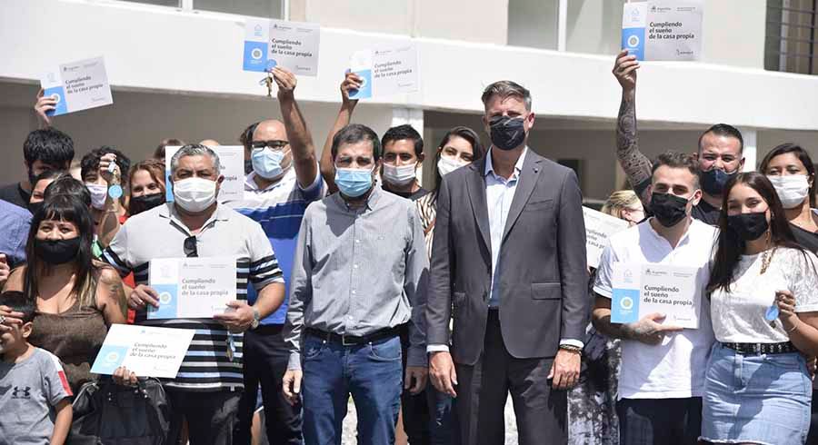 Nueva entrega de viviendas PROCREAR para familias de San Martín