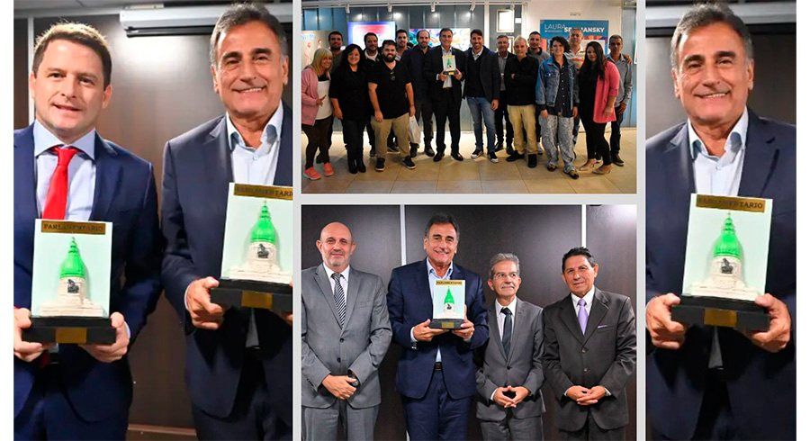 Eslaiman recibió el Premio Parlamentario