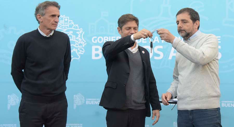 Moreira y Kicillof recorrieron la nueva base UTOI de San Martín