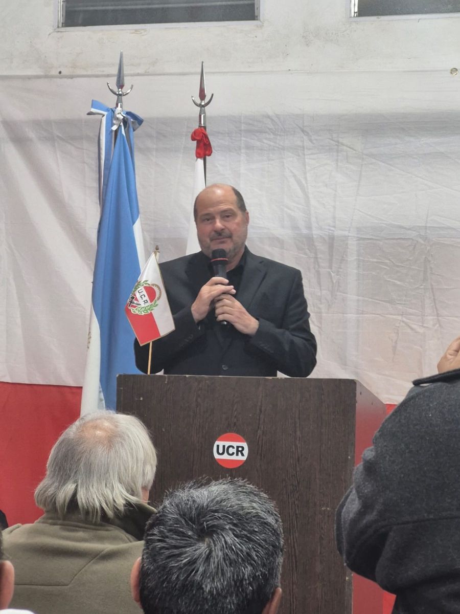 Walter Carusso, padre de la nueva presidenta del Comité UCR SM