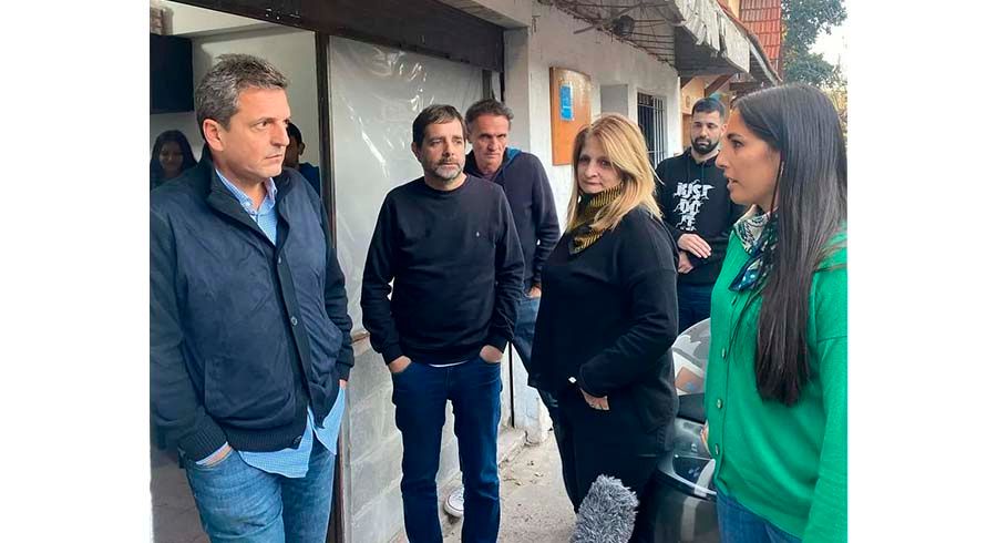 Massa, de campaña en San Martín