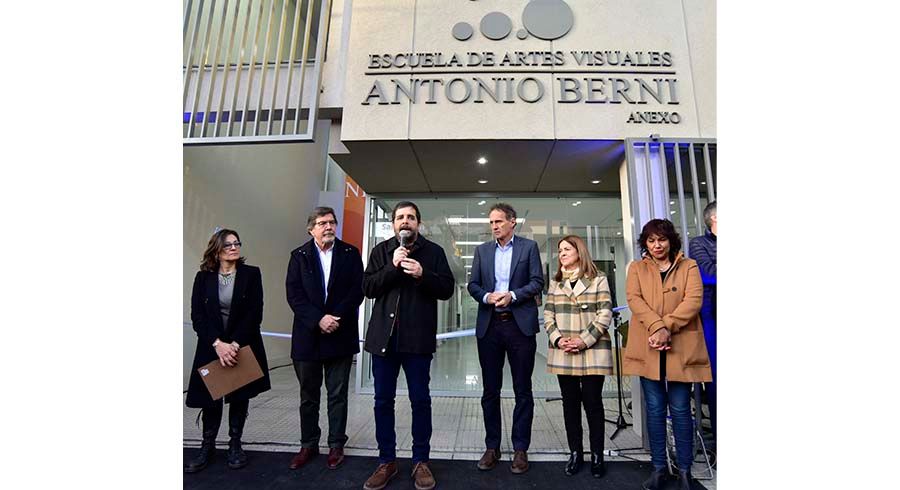 Moreira, Sileoni y Katopodis inauguraron el nuevo edificio de la Escuela de Artes Visuales Antonio Berni