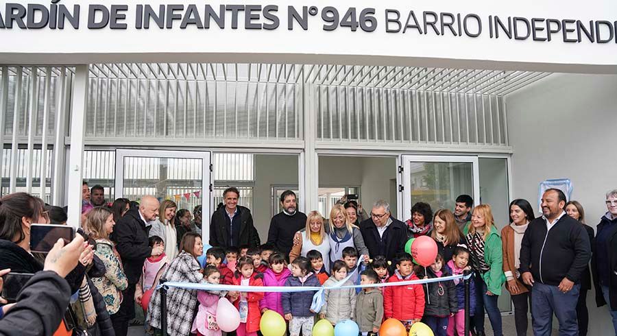 Fernando Moreira inauguró el nuevo edificio del Jardín 946