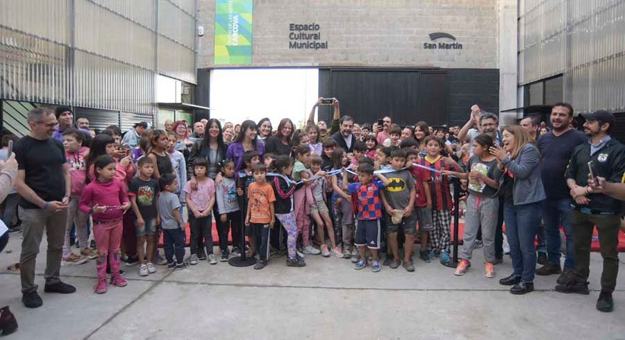 Fernando Moreira inauguró un espacio cultural municipal en Carcova