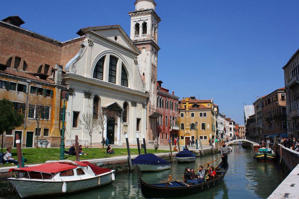 Canal outside Osteria al Squero, Venice