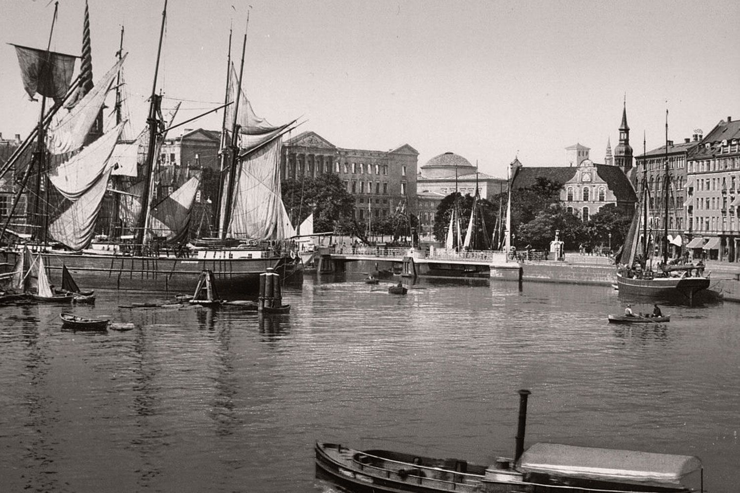 The ancient port of Copenhagen once upon a time