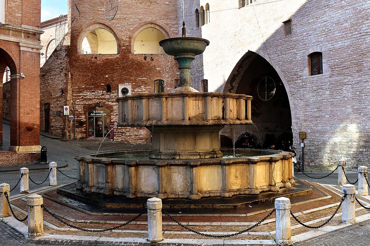 The Sturinalto Fountain by Jacopo di Grondolo has served Fabriano since 1285 