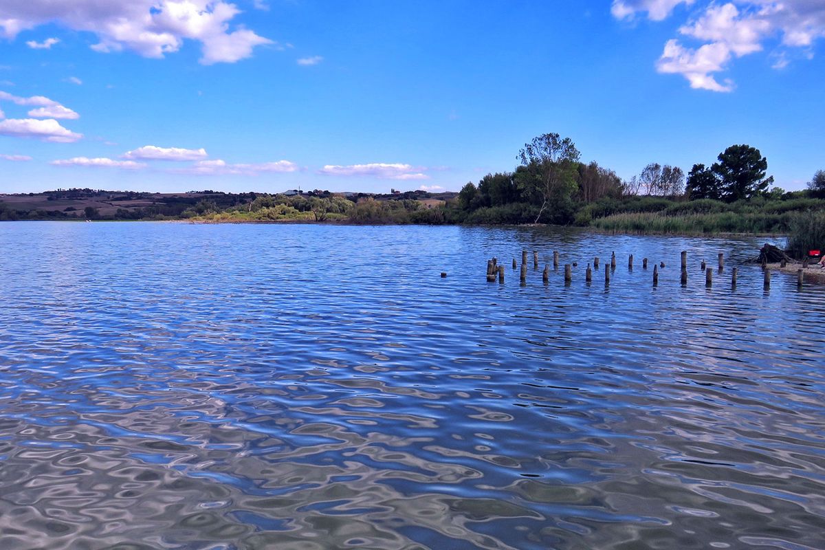 Lake Chiusi has provided fish and eels for the locals over centuries. 