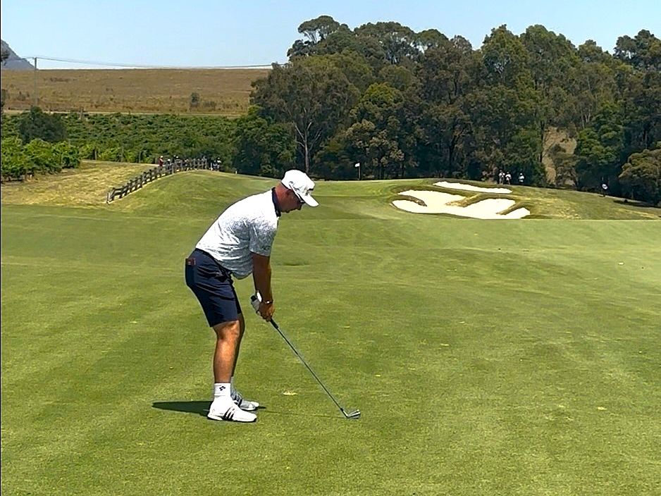 Lucas Herbert hitting a shot