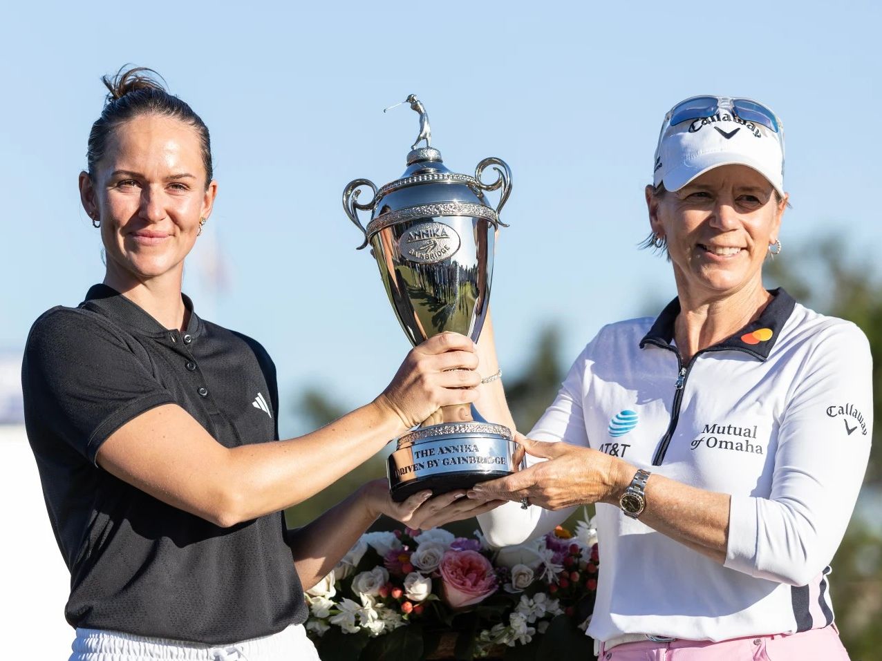 Linn Grant and trophy