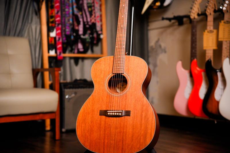 Guild OM-320
