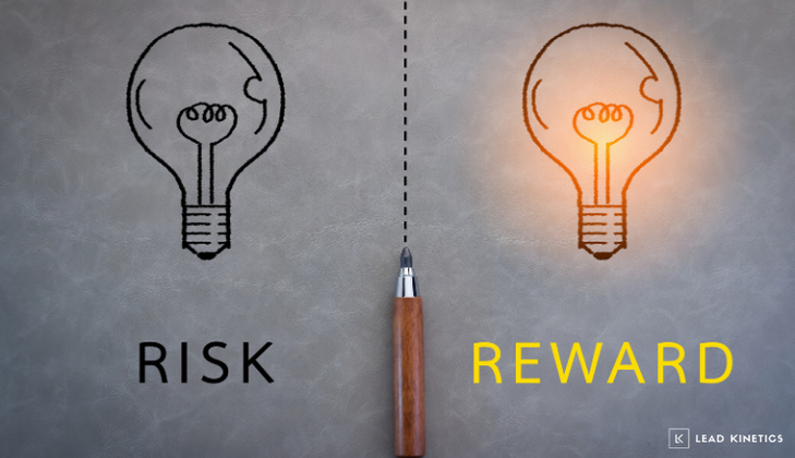Illustration representing the low risk of using vetted freelance marketing support
