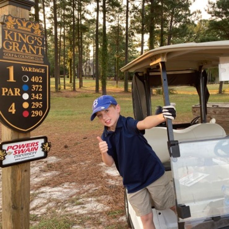 #1inaMillion golfer Ace Thomasec