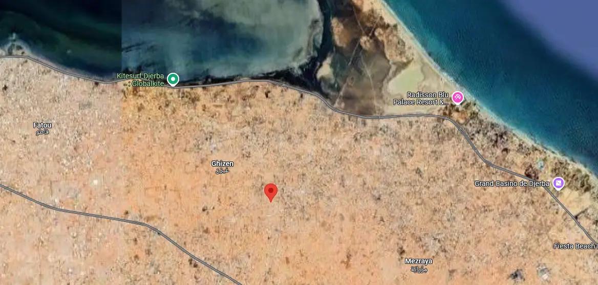 للبيع 5000 م² بجربة غيزن