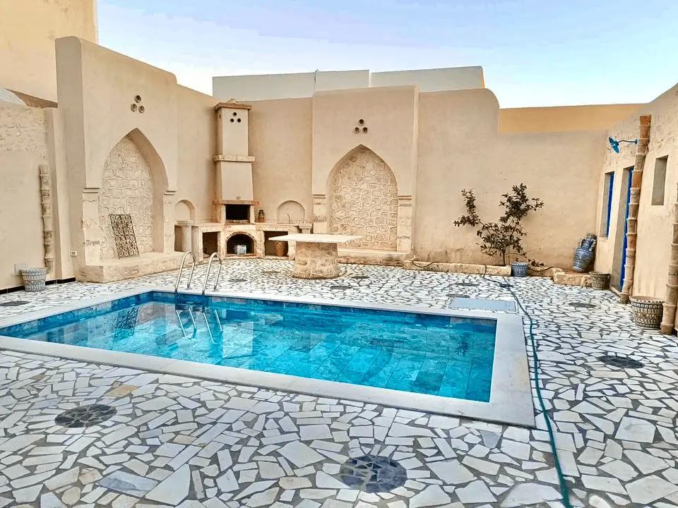 Houch avec piscine a vendre à Houmt Souk