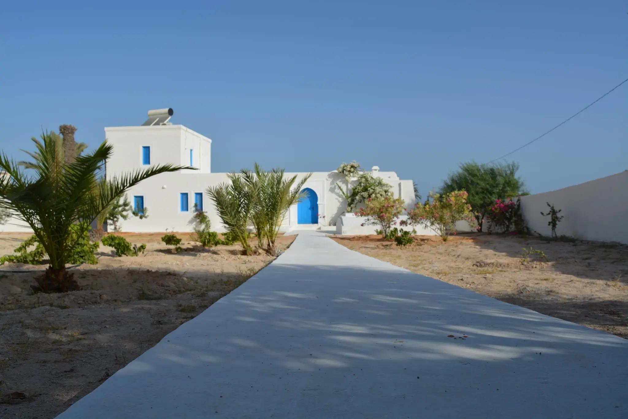 Beau Houch a louer à Djerba Sidi Jmour