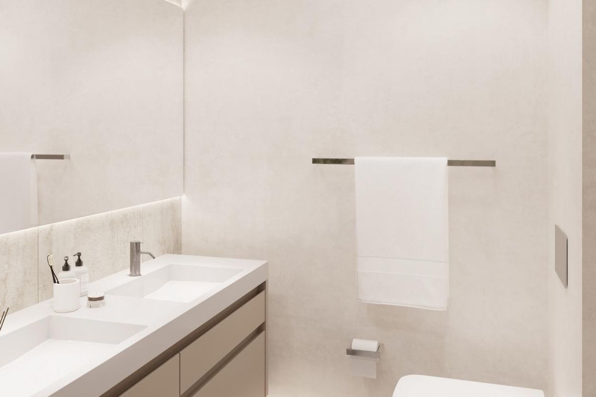 Moderne badkamer kenmerken met minimalistisch ontwerp, gelegen in een appartement op de begane grond in Estepona.