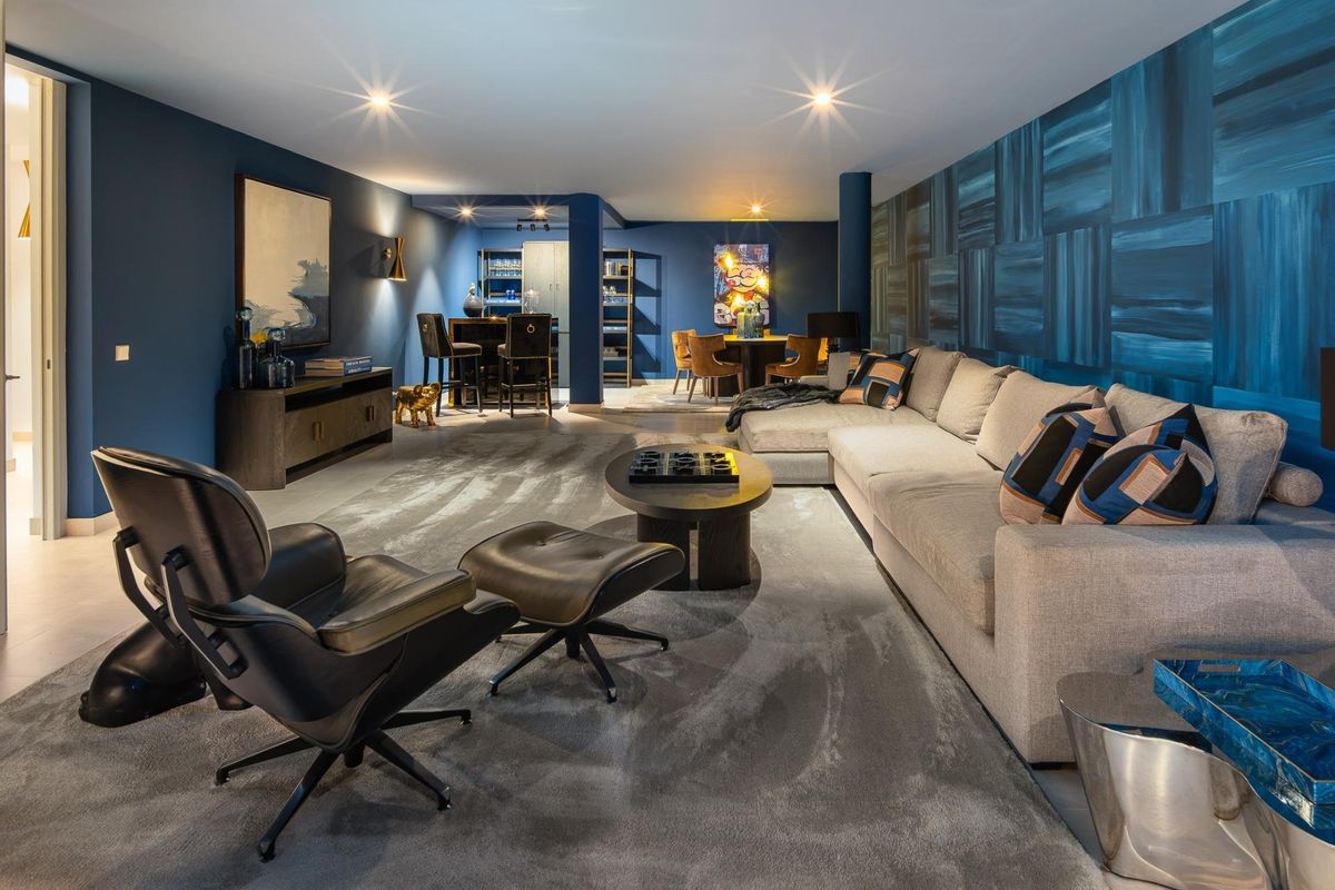 5-Bed Villa Estepona Terrace - Image 14