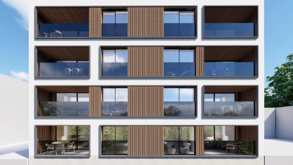 Moderne buitenkant van een vier-slaapkamerappartement in Guardamar del Segura, Costa Blanca.