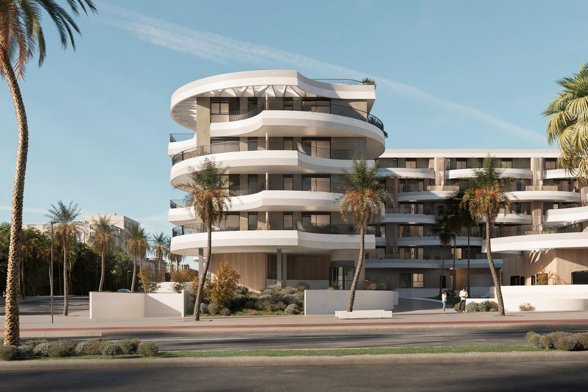 3-bedroom apartment in Malaga with terrace