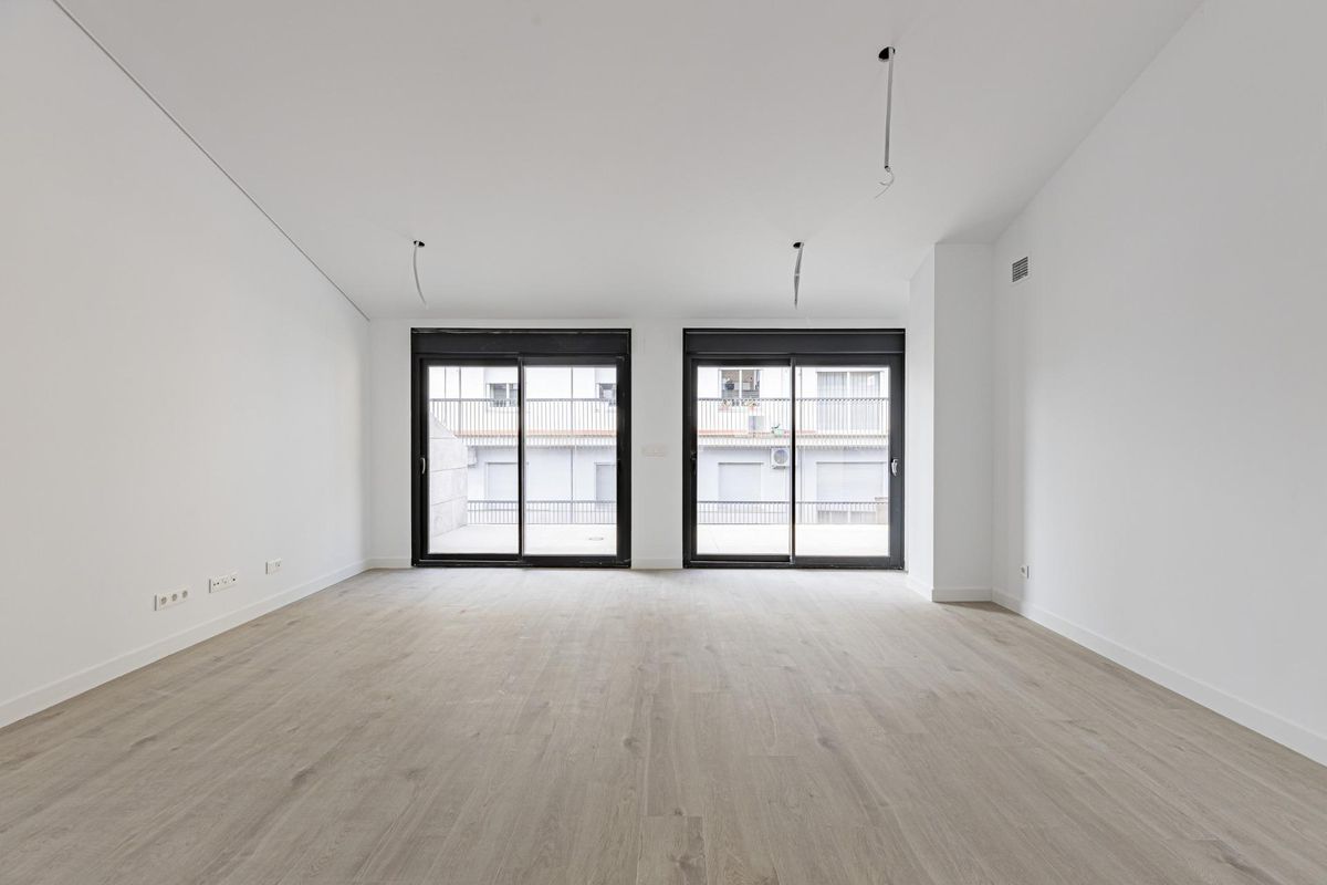 Ruime woonkamer in duplex penthouse