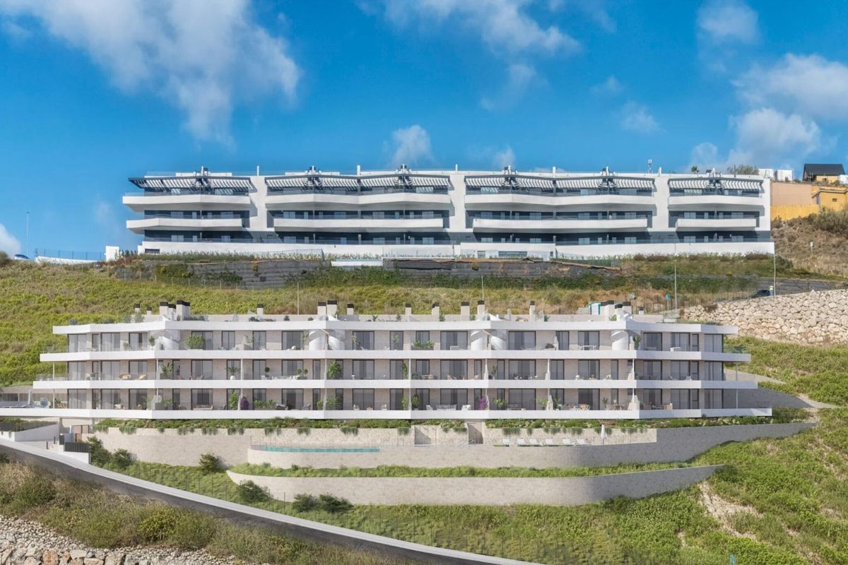 Bathroom with modern fixtures in Rincon