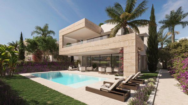 Moderne villa met 5 slaapkamers, zwembad en terras in Estepona, omgeven door weelderige tuinen.
