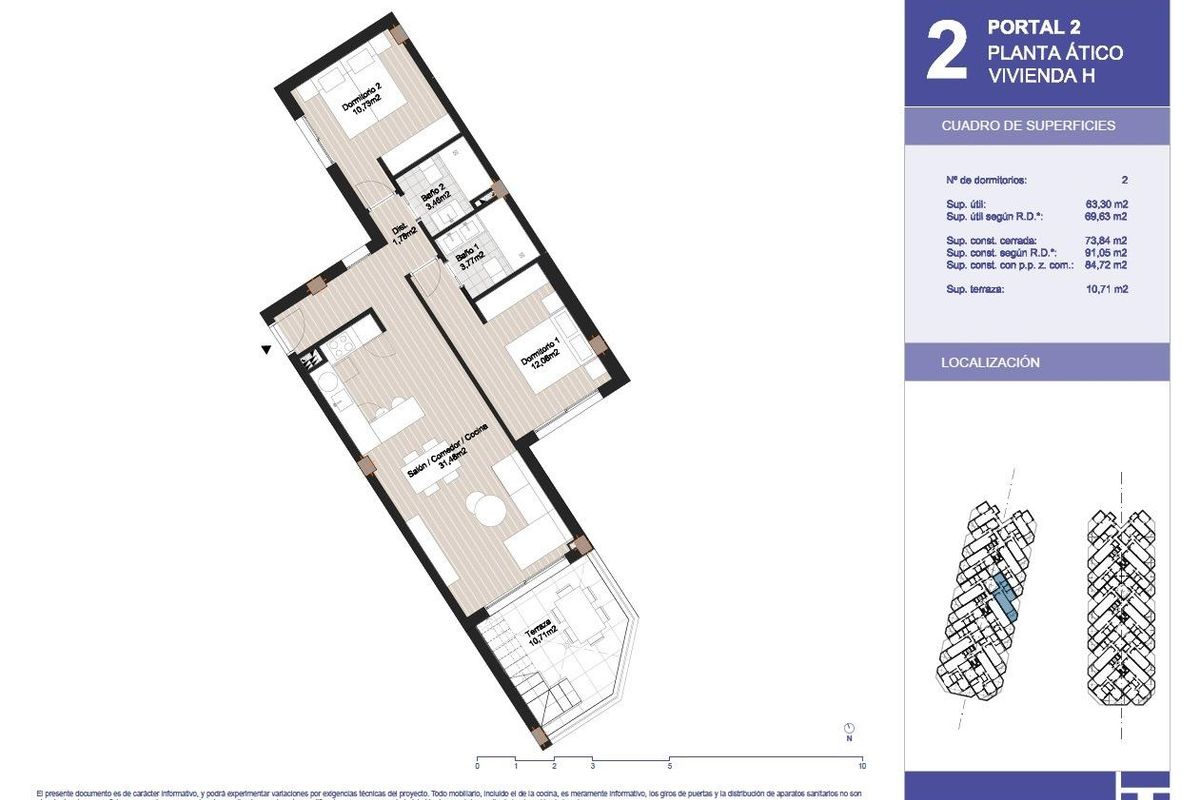 Plattegrond van een 2-slaapkamer penthouse in Torrox, Costa del Sol, met indeling en afmetingen.