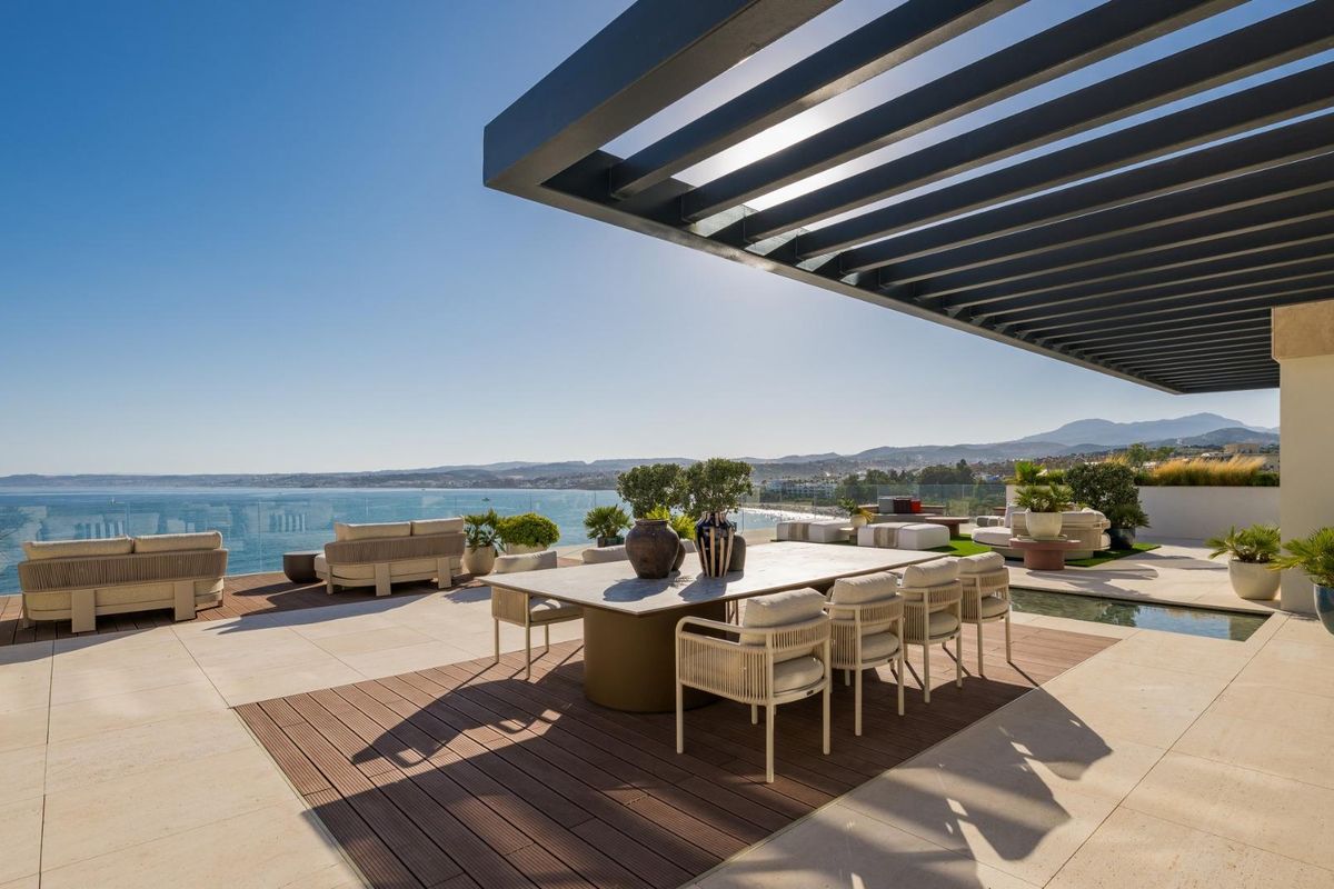 Penthouse in Estepona met zeezicht