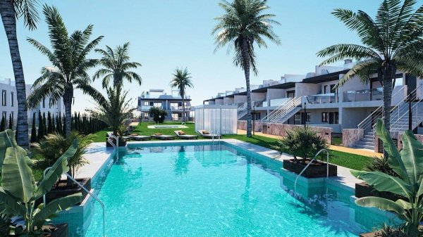 New Build Bungalows with Garden or Solarium Near the Beach in Pilar de la Horadada