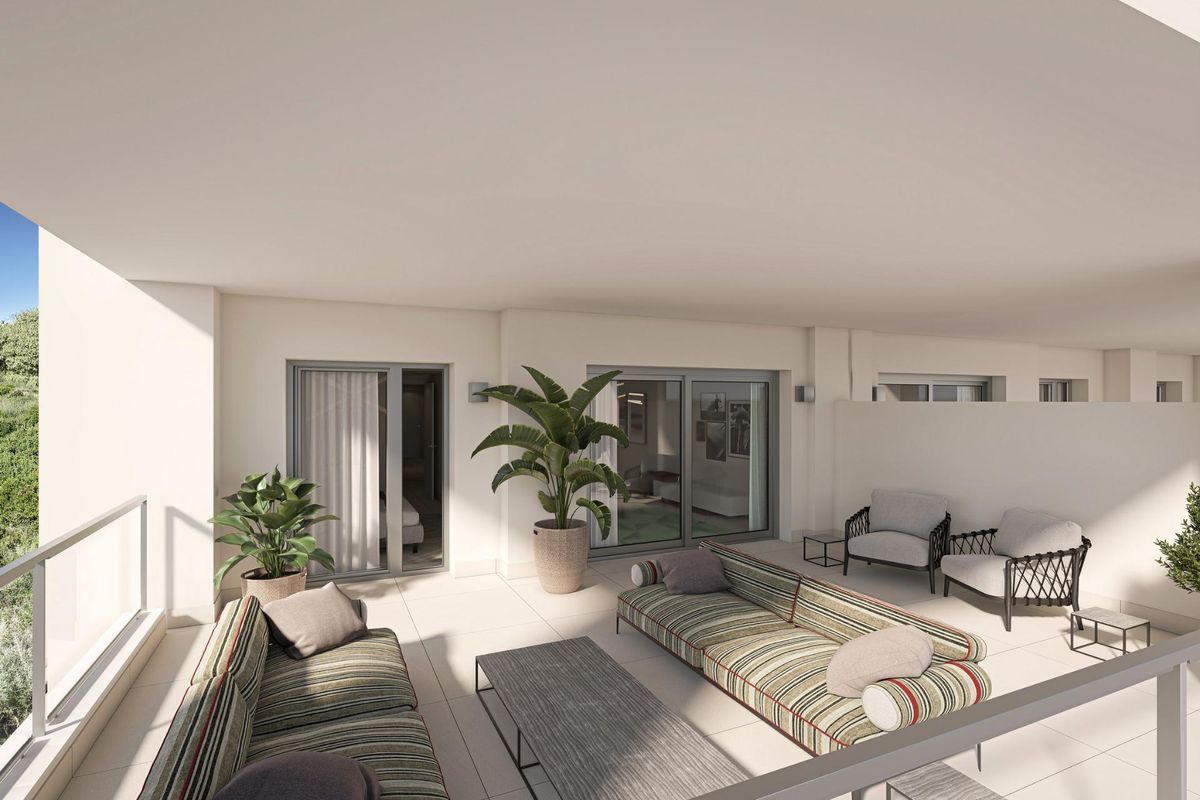 Manilva apartment with built-in wardrobes