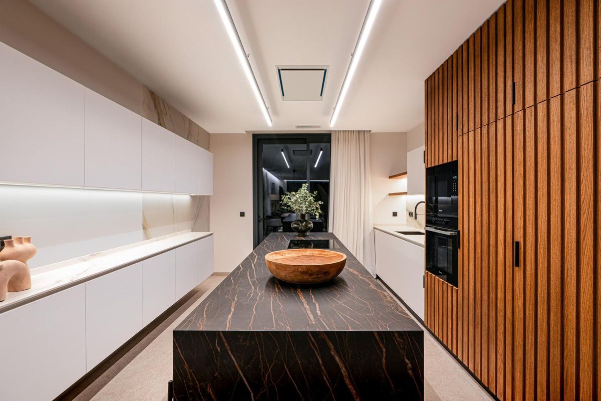 4-Bedroom Villa in La Nucia