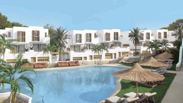 Uitzicht op de moderne appartementen en het zwembad in El Rafol D'almunia, Costa Blanca Noord. Twee slaapkamers.