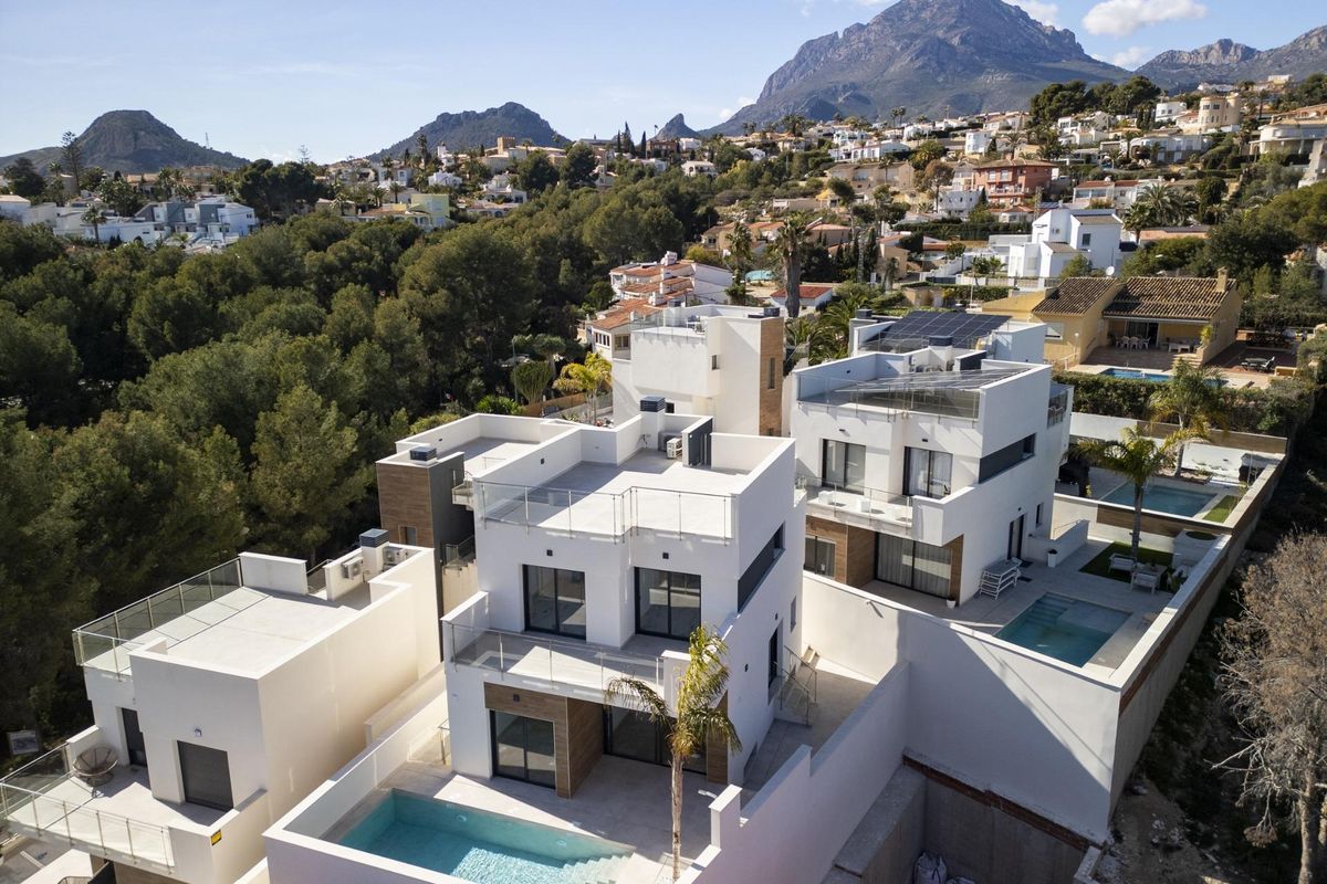 3-Bedroom Villa in La Nucia