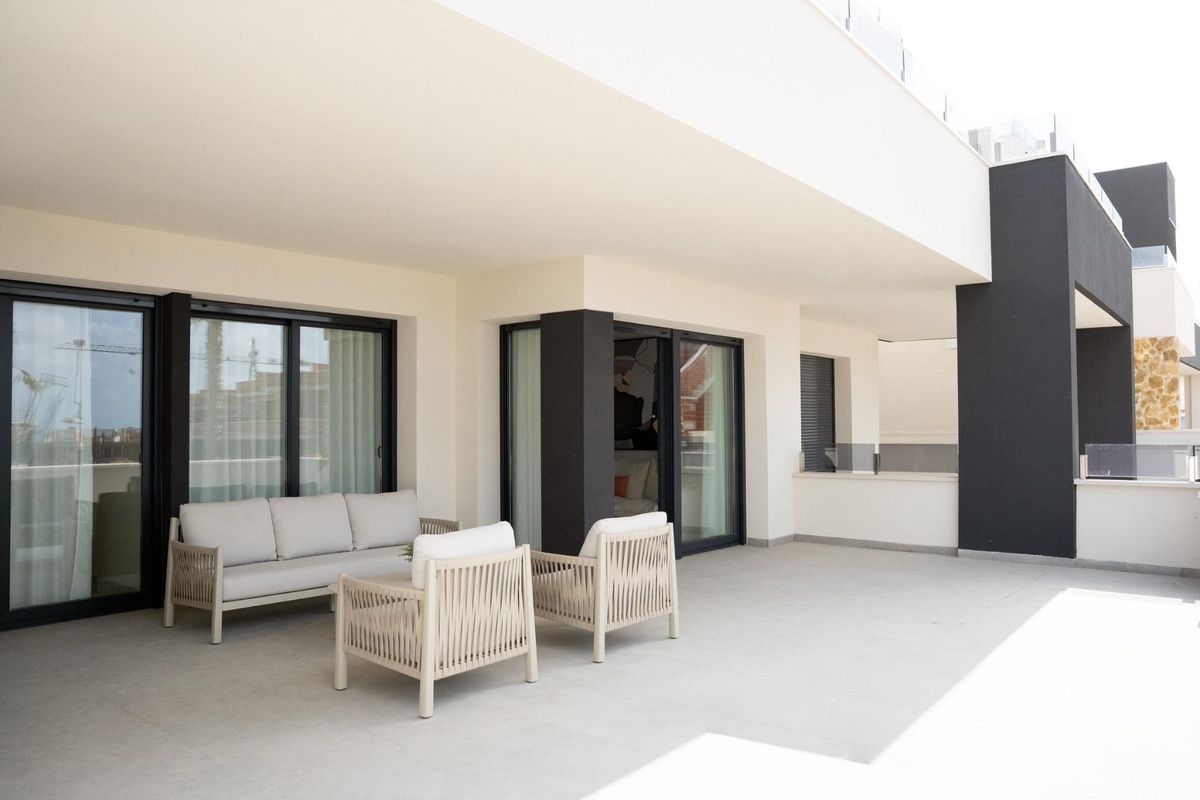 Rojales bungalow modern fürdőszoba