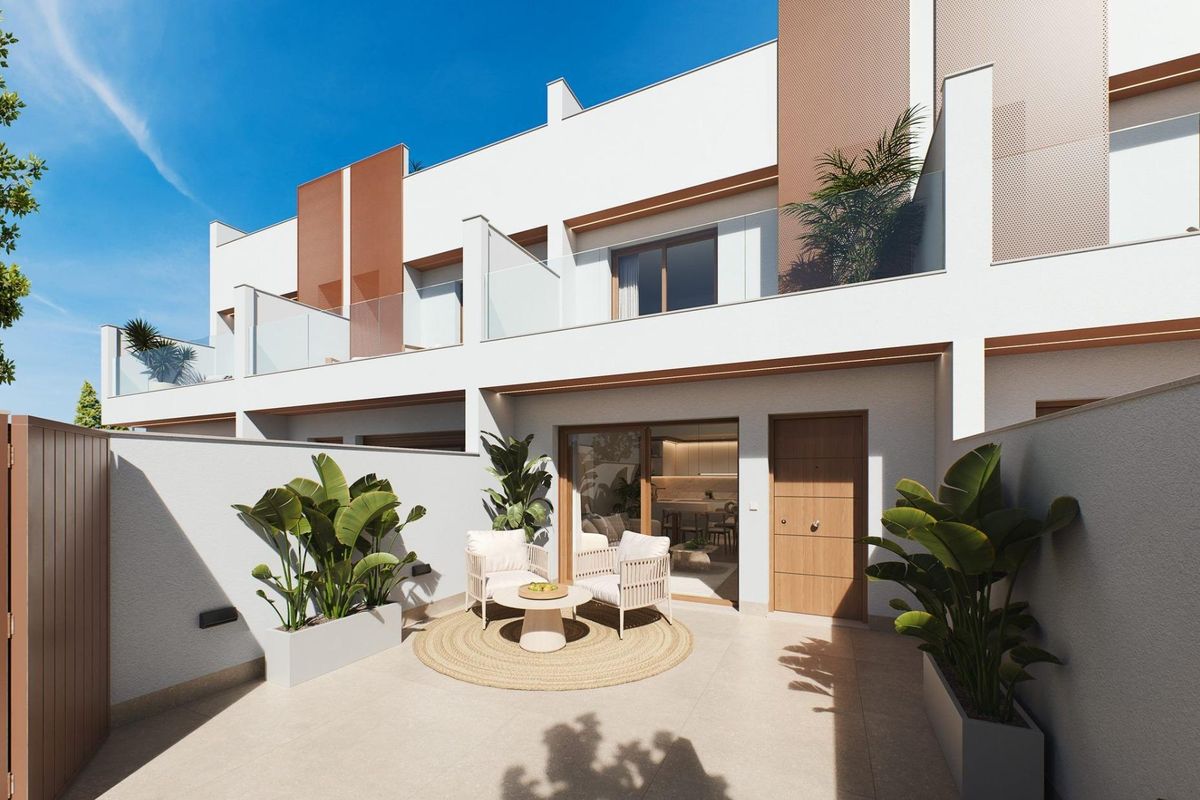 Town house with private pool in San Pedro del Pinatar