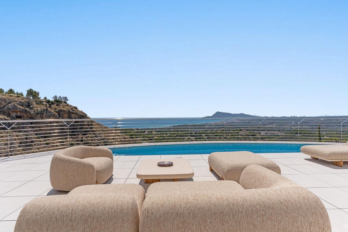 Luxusvilla in Altea mit Meerblick